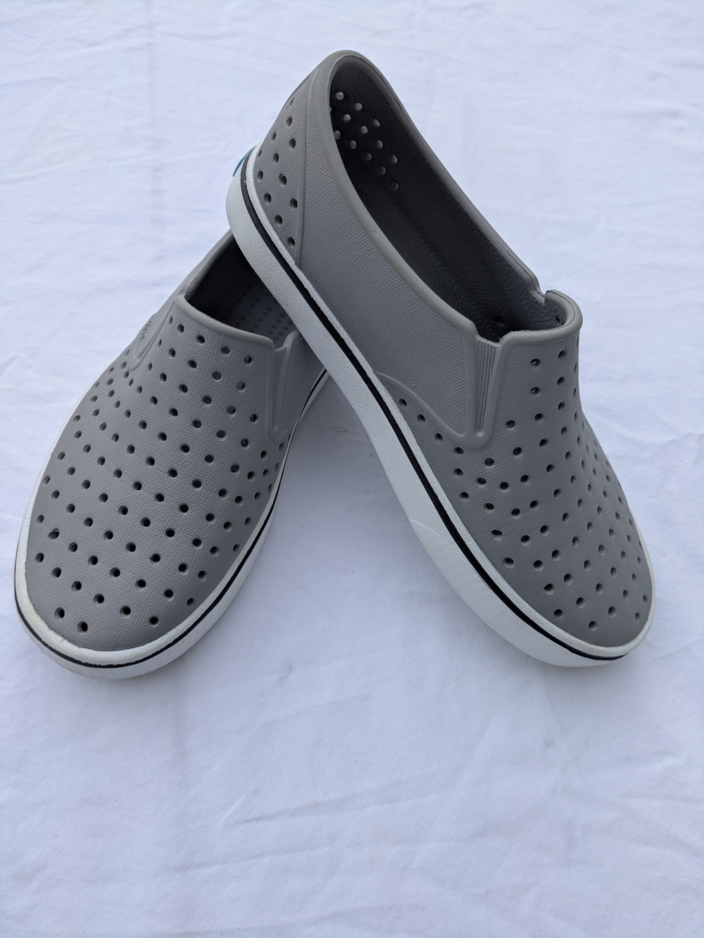 Native Shoes Kids Slip-On Sneakers Water Shoes - Gray